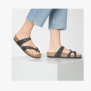 Birkenstock Mayari sandal-BLACK with white buckles